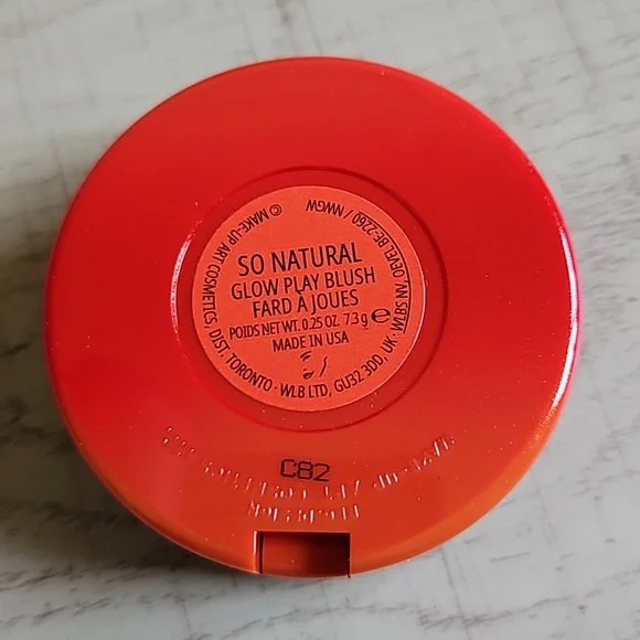 MAC Go Play Blush in So Natural - Picture 2 of 4